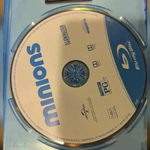 Minions DVD And Blu-ray (EUC) - Picture 4 of 4